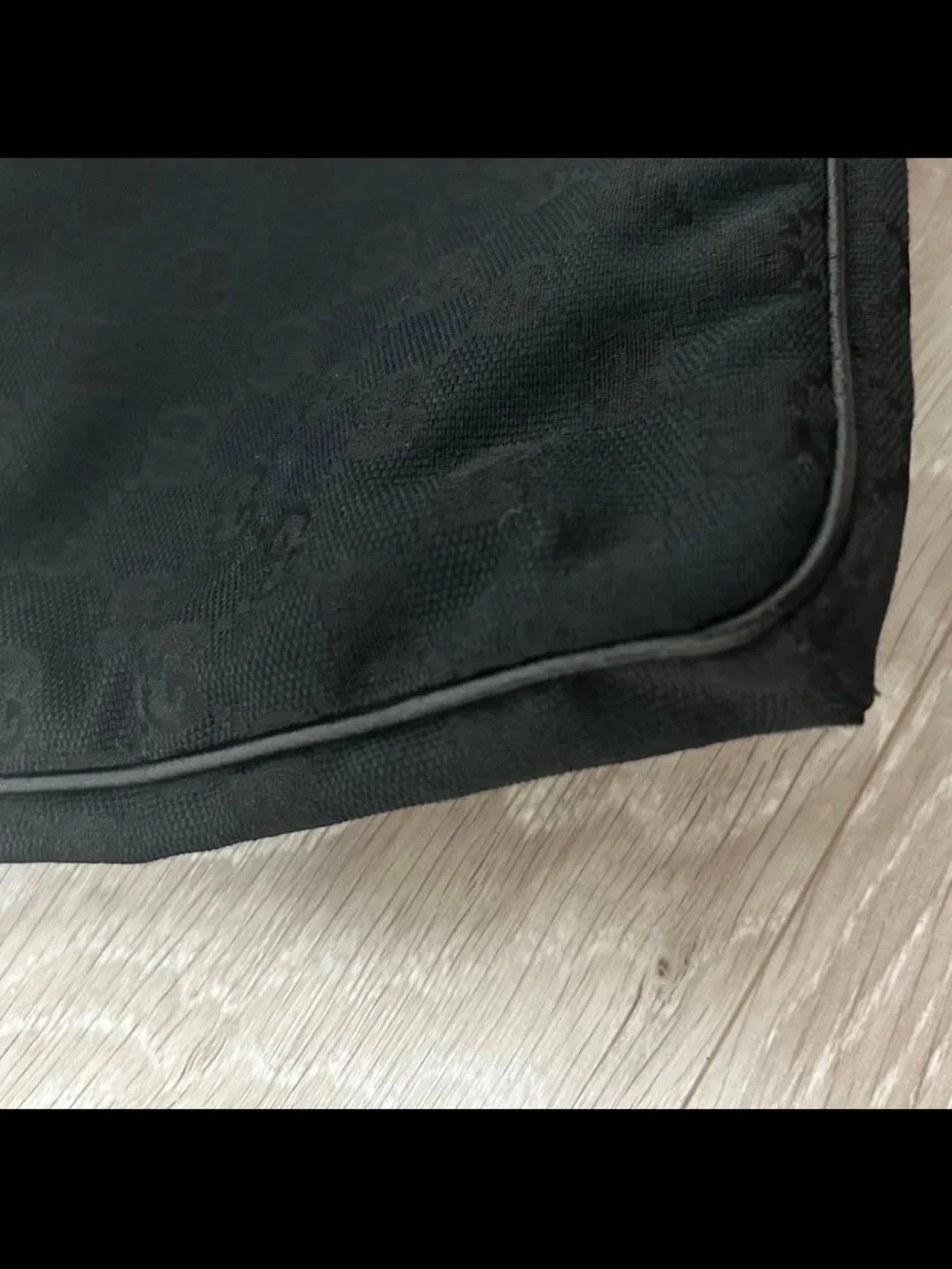 Gucci Black Messenger Bag with Red and Green Web Strap